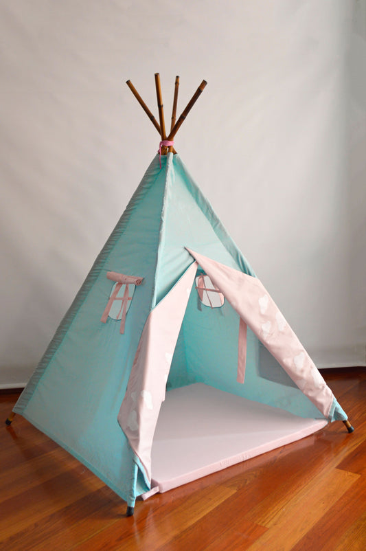 Teepee verdementa rosado/ nubes