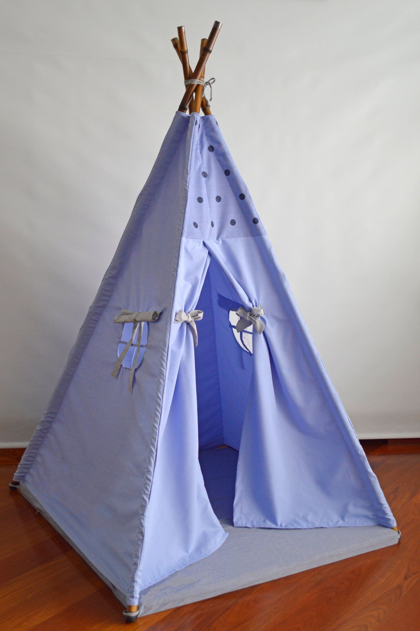 Teepee azul/gris bolas