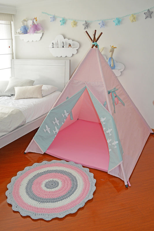 Teepee rosa/ verde menta aviones